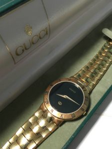 gucci gold lady quartz watch