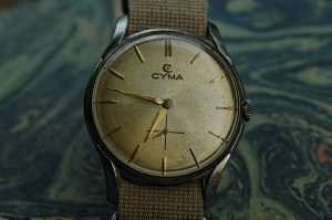 cyma mens manual wind watch