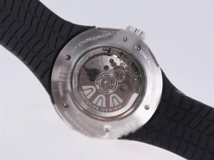 porsche design skeleton caseback with rotor and black rubber strap